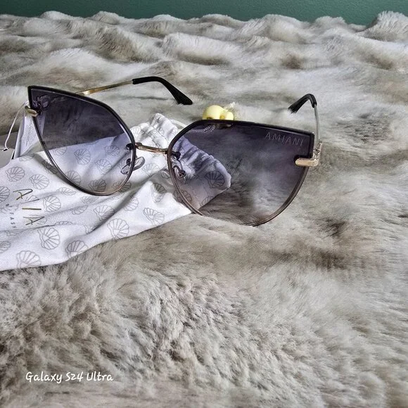 Sunglasses by AMAINI - Picture 3 of 5